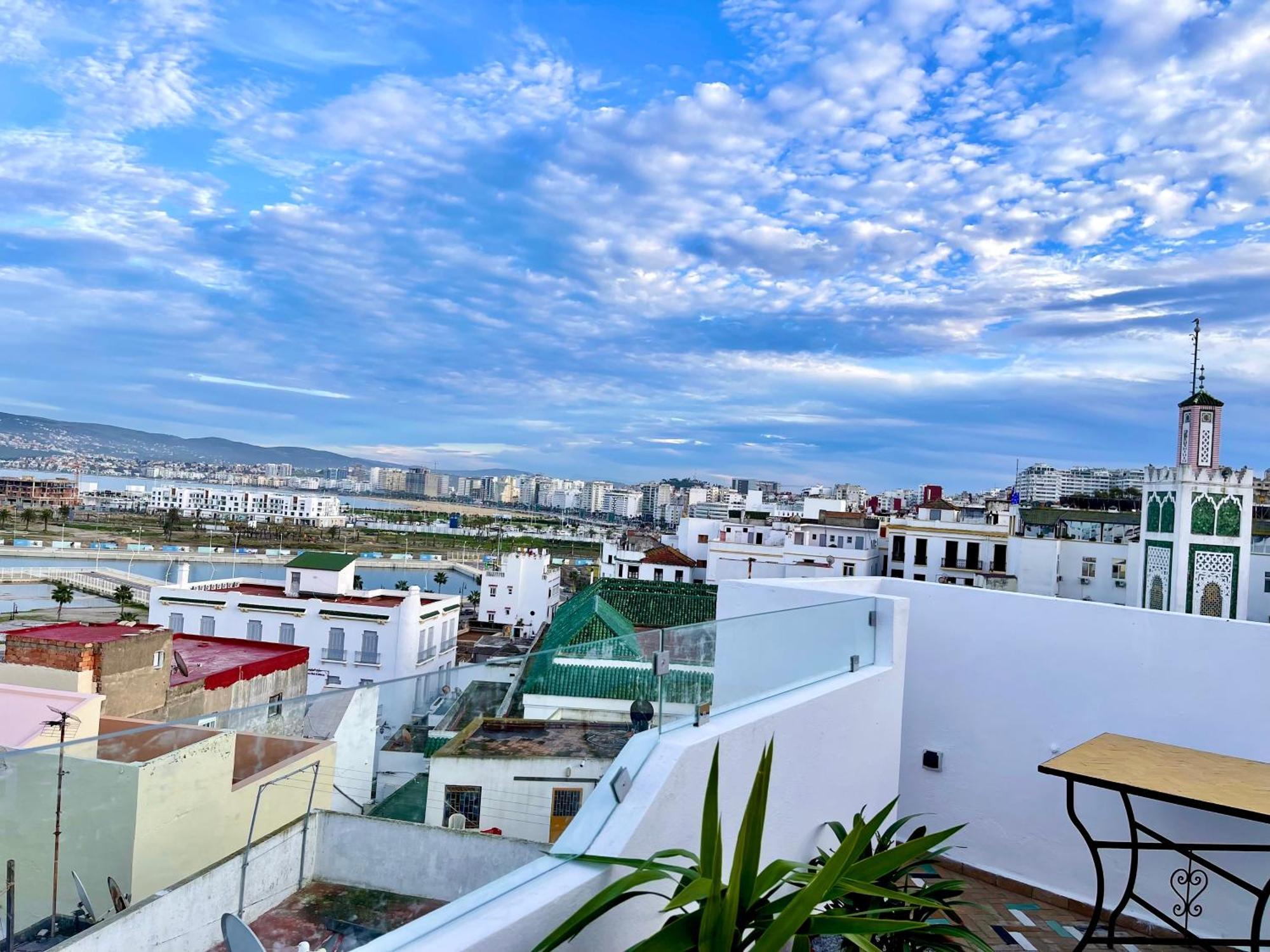Socco Hostel Tangier Bagian luar foto