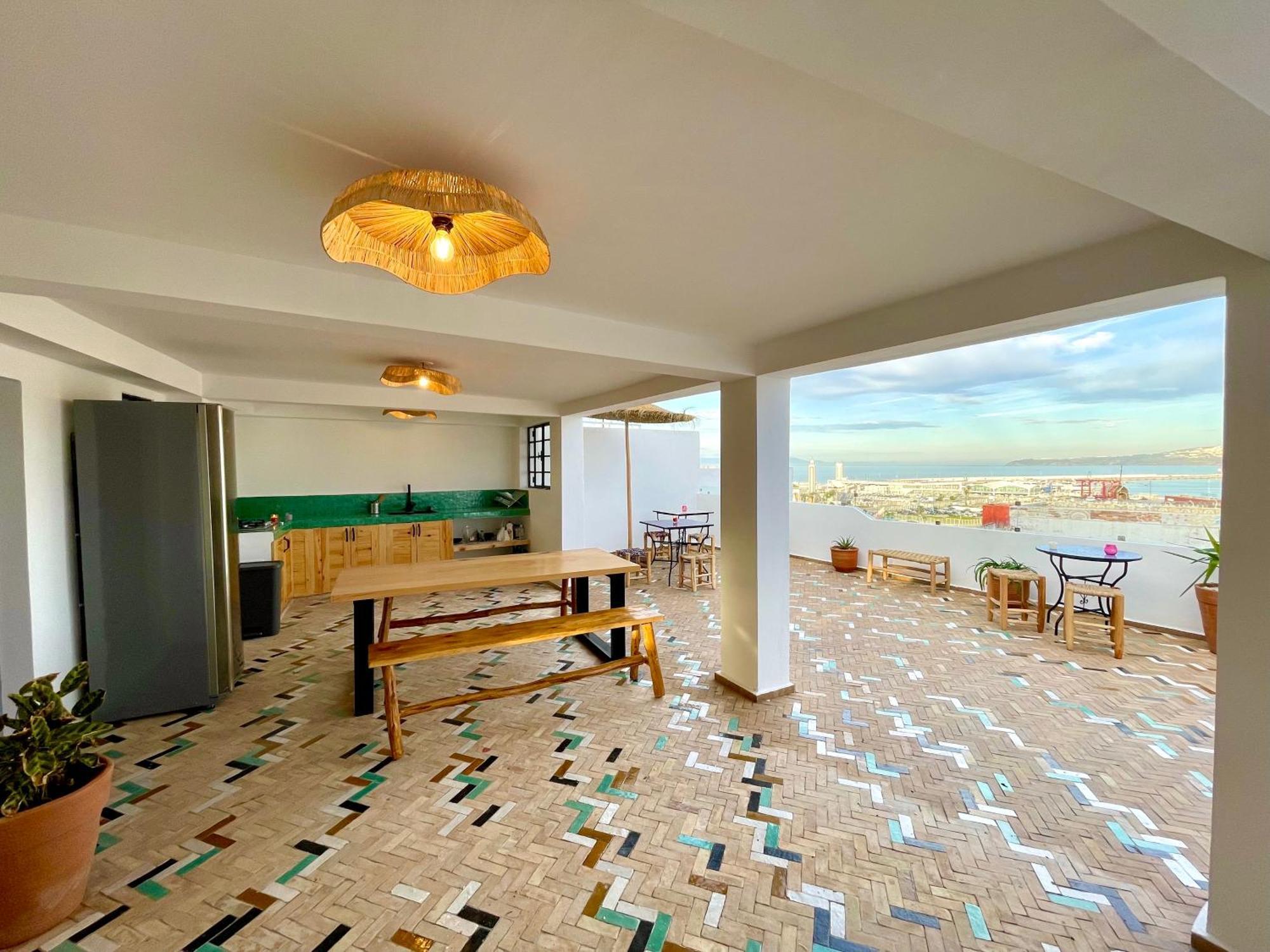 Socco Hostel Tangier Bagian luar foto