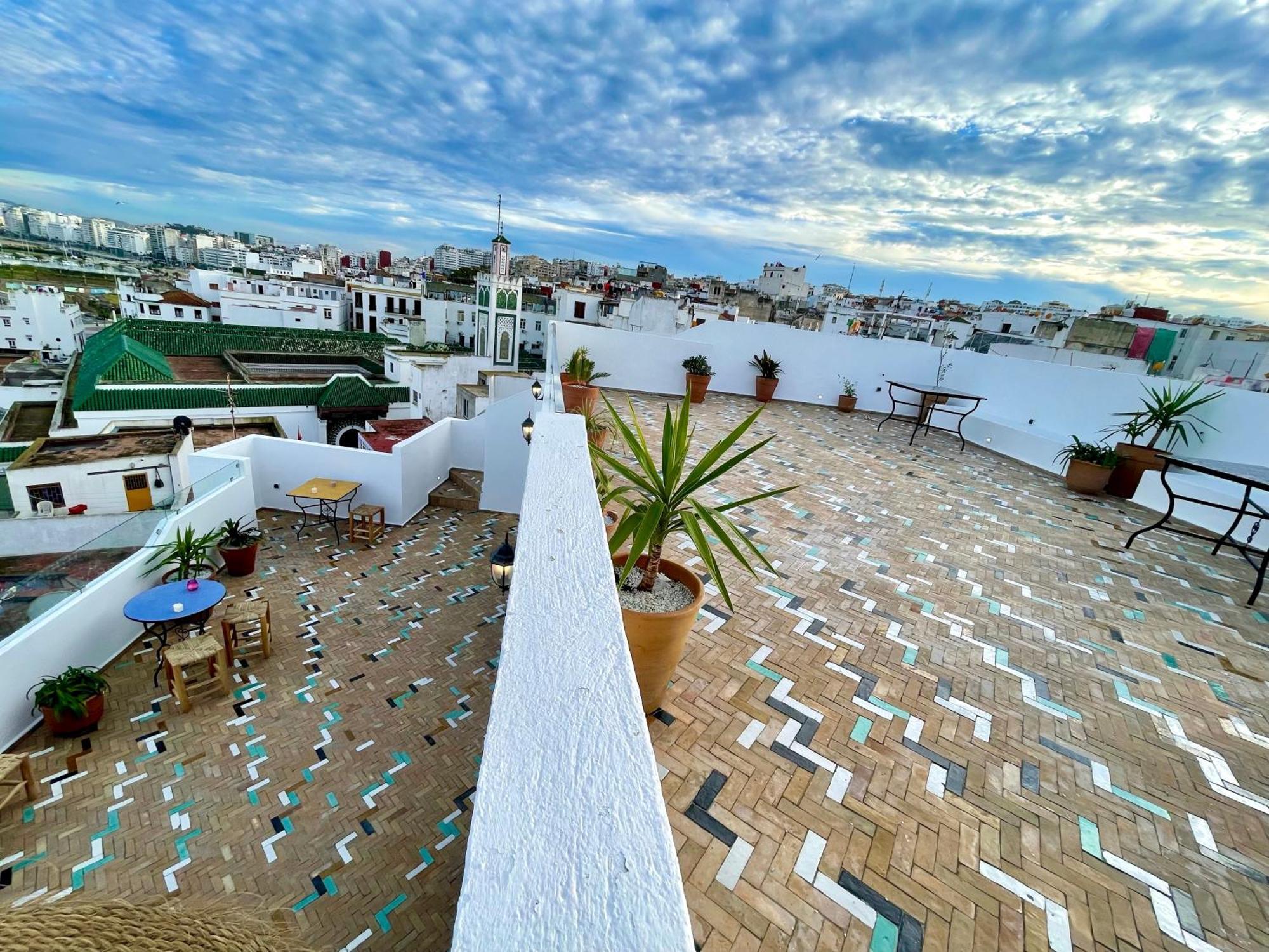 Socco Hostel Tangier Bagian luar foto