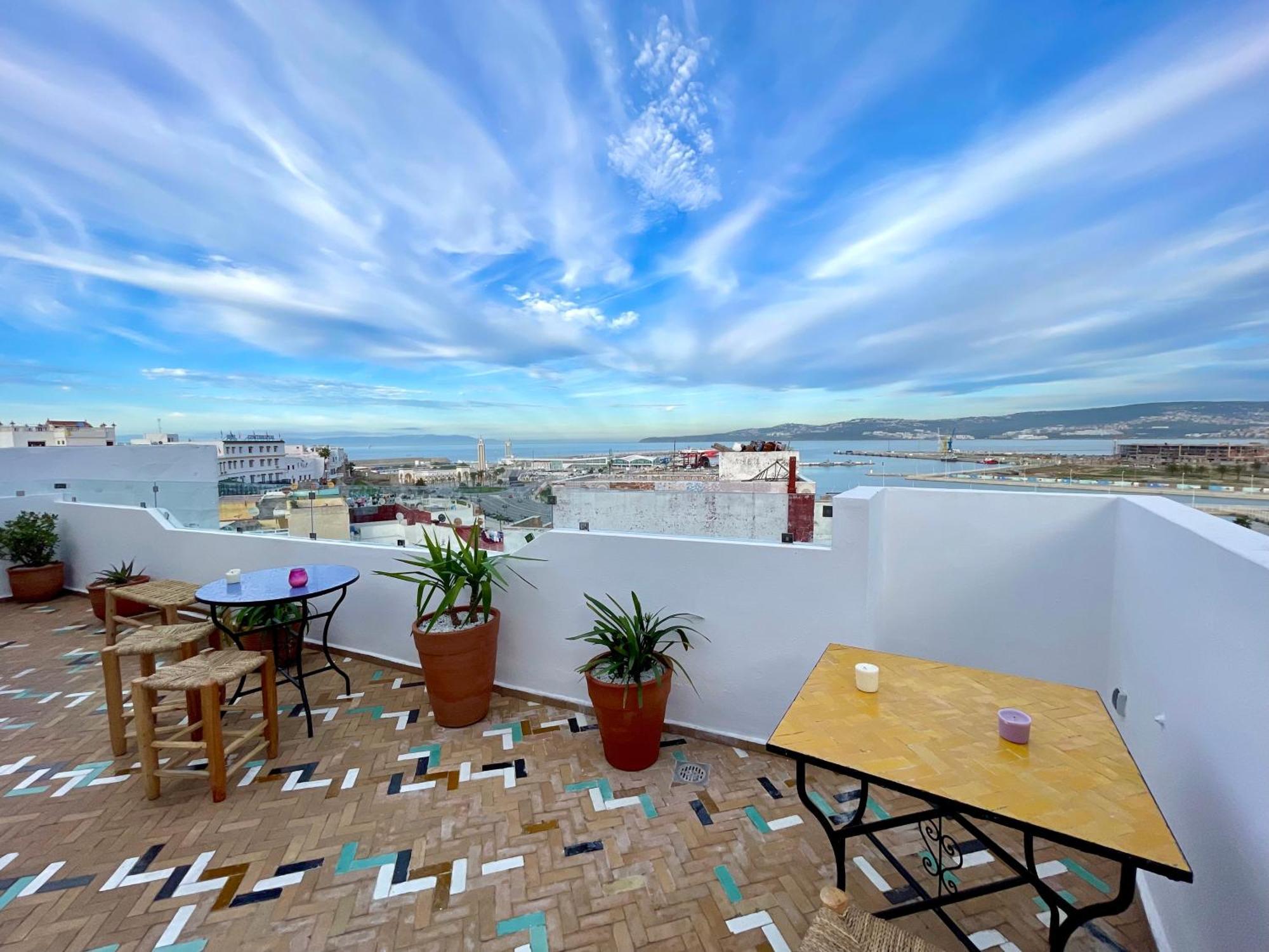Socco Hostel Tangier Bagian luar foto