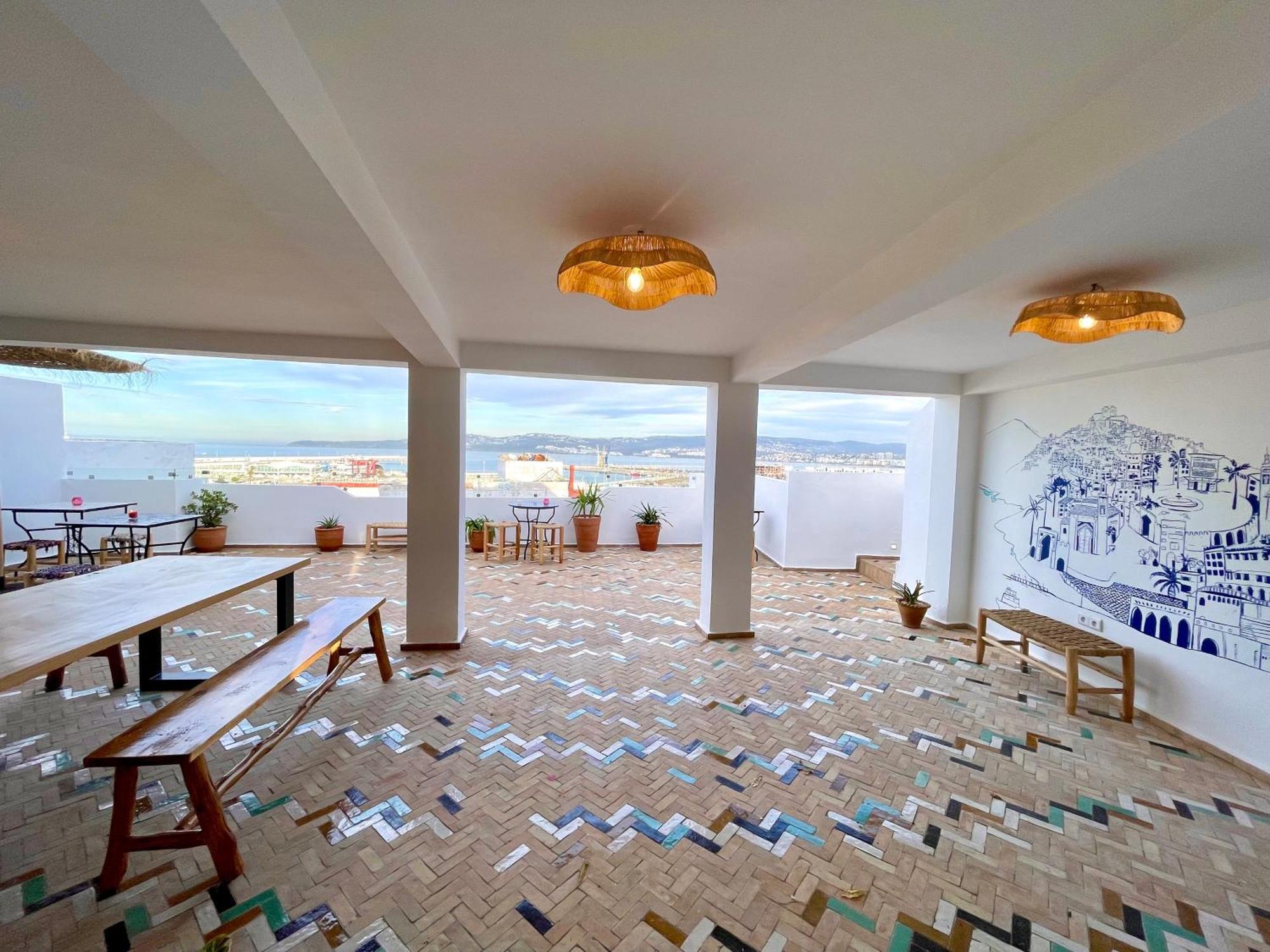 Socco Hostel Tangier Bagian luar foto